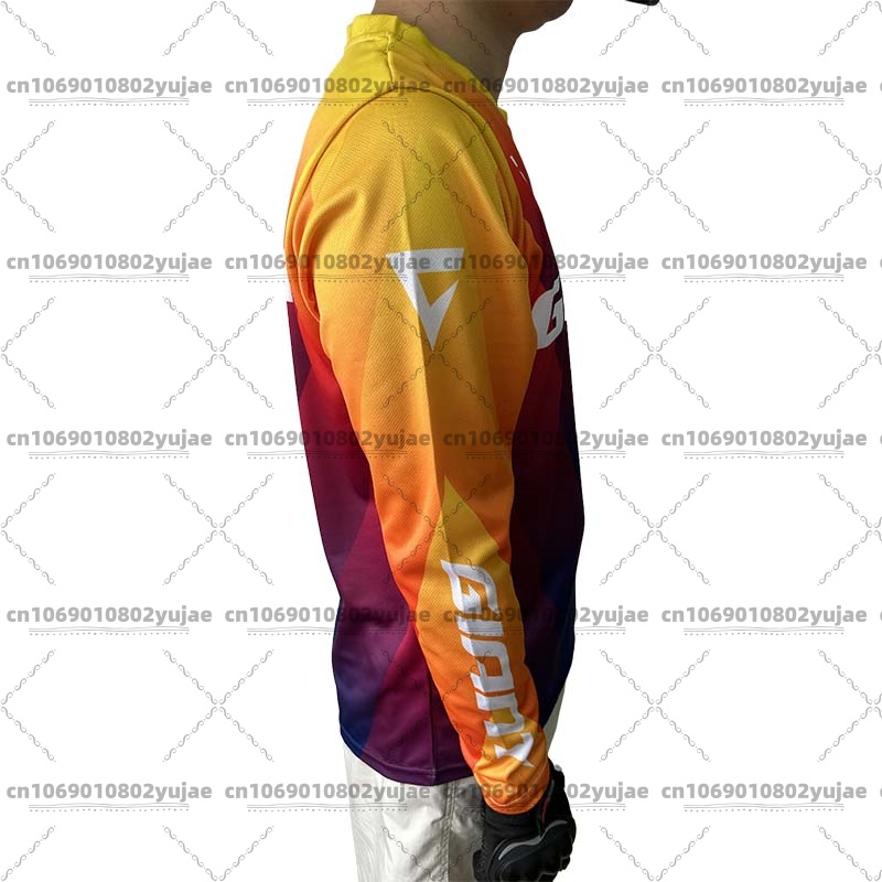 เสื้อเจอร์ซีย์จักรยานเสือภูเขา - Crossfit Full Gear บทวิจารณ์และราคา